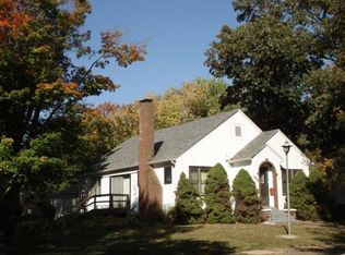 1309 Elm St, Grinnell, IA 50112