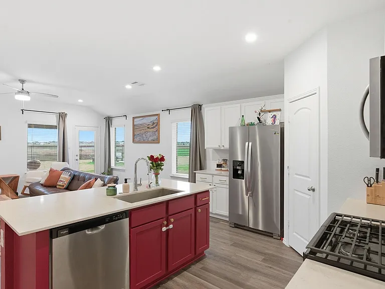 322 Coral Drift Ct — Photo 16