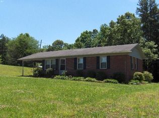 1425 Rhyne Rd, Dallas, NC 28034