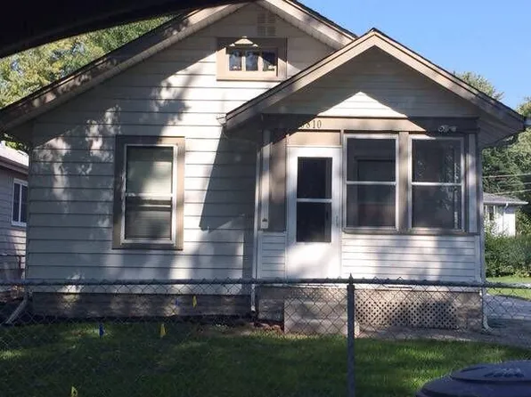 6810 Mason St, Omaha, NE 68106