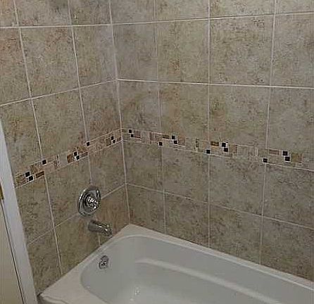 5th image of 131 Tipton St