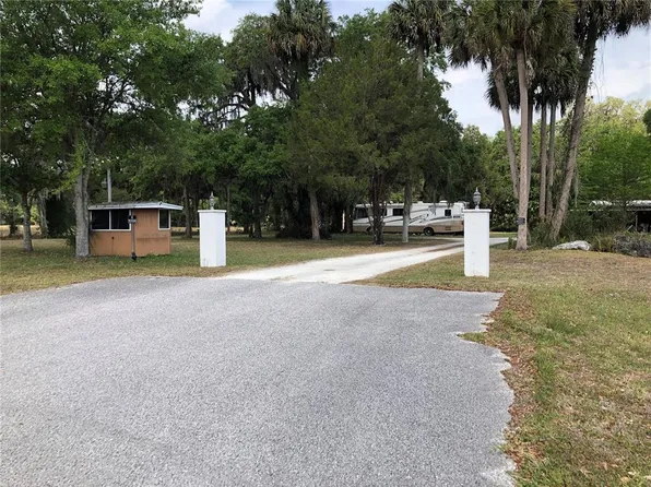 6600 W State Route 44, Lake Panasoffkee, FL 33538