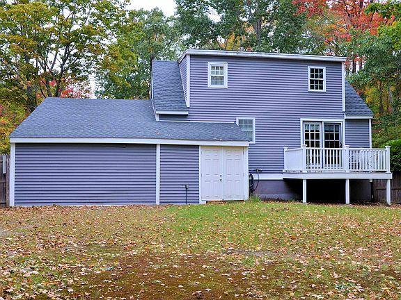 4th image of 22 Adams Avenue