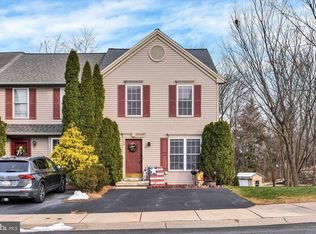 54 Woodmyre Ln, Enola, PA 17025