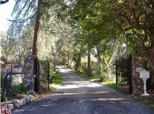 4710 Topeka Dr, Tarzana, CA 91356