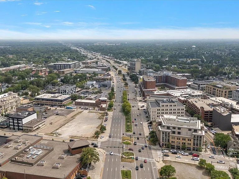 34901 Woodward Ave #5 — Photo 82
