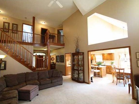 5th image of 1195 Sleeping Meadow Dr