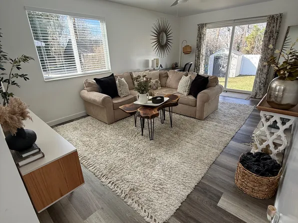 2952 S 2000 E, Salt Lake City, UT 84106