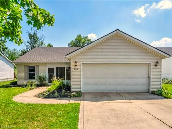 249 Forest Park Dr, Lagrange, OH 44050