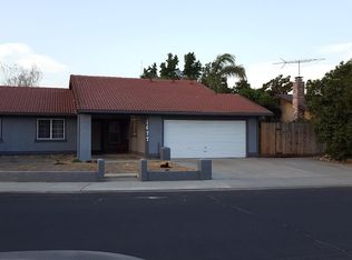 1477 Midland Ct, Manteca, CA 95336
