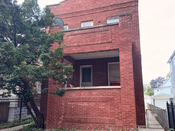2822 N Springfield Ave #1R, Chicago, IL 60618