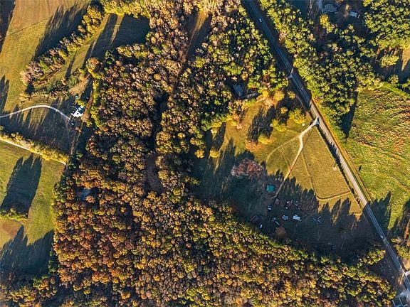 4th image of 1740 Gratis Rd #127