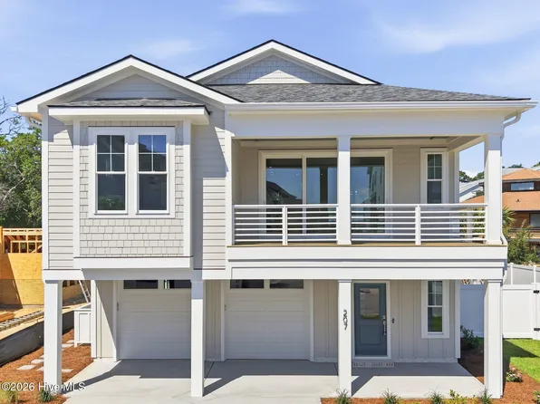 207 Bimini Townes Lane, Carolina Beach, NC 28428