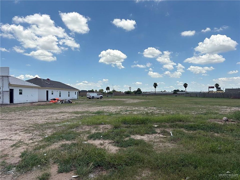 1st image of 1708 Cypress Dr