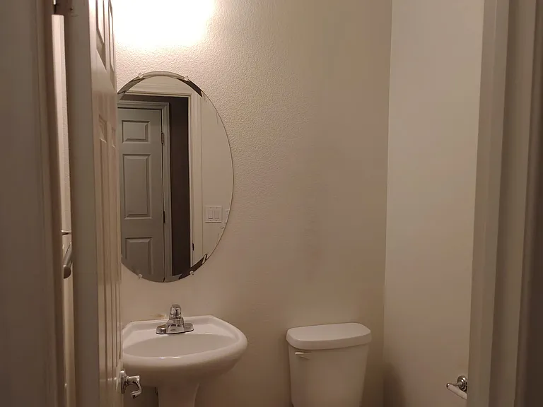 9087 Ashiwi Ave — Photo 9