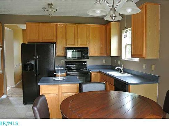 5th image of 664 Morello Ct