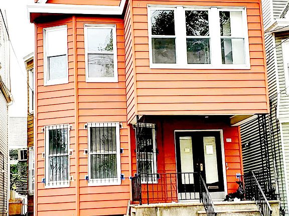 5th image of 111 Clendenny Ave #2F