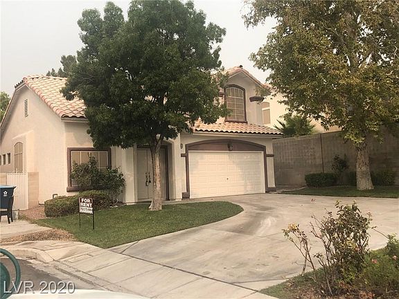 3rd image of 3383 Cloverdale Ct