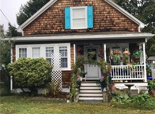 87 Hillcrest Ave, Pawtucket, RI 02860