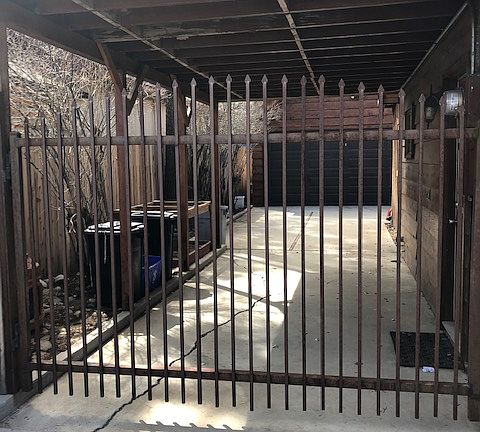 4th image of 328 W Fairway Blvd