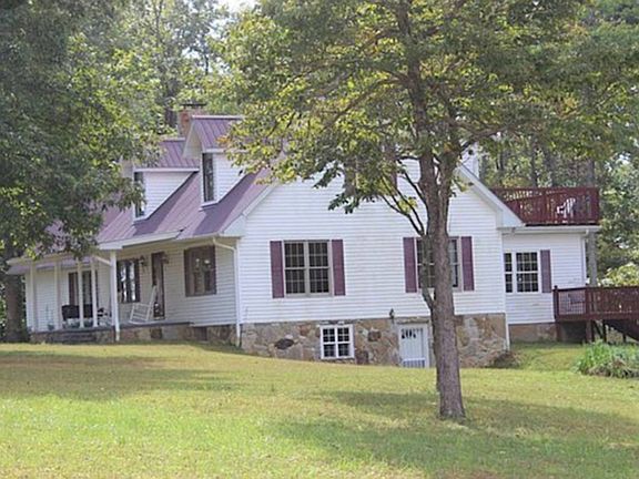 2nd image of 230 Phillip Dean Ln