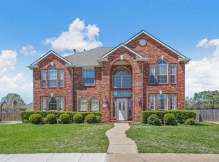1012 Muscadine Vine St, Crowley, TX 76036