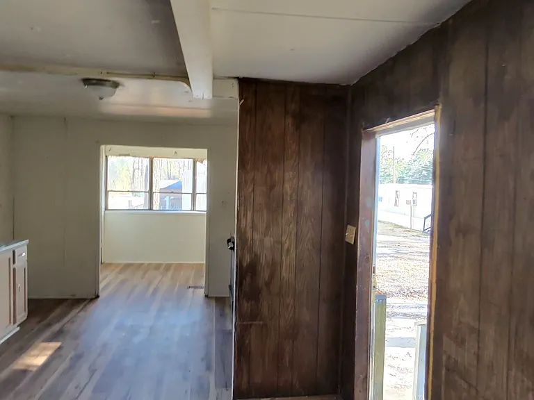220 Bills Cir — Photo 4