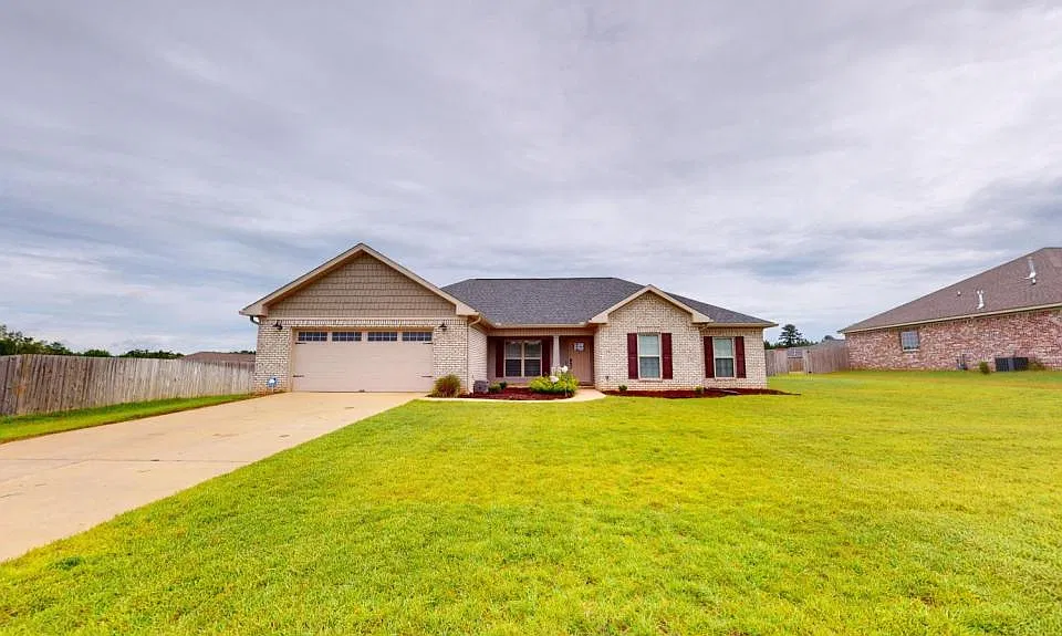 308 Stonechase Dr