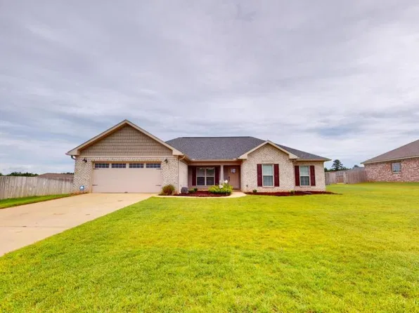 308 Stonechase Dr, Enterprise, AL 36330