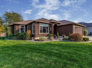 1800 Greenbriar Dr, Walla Walla, WA 99362