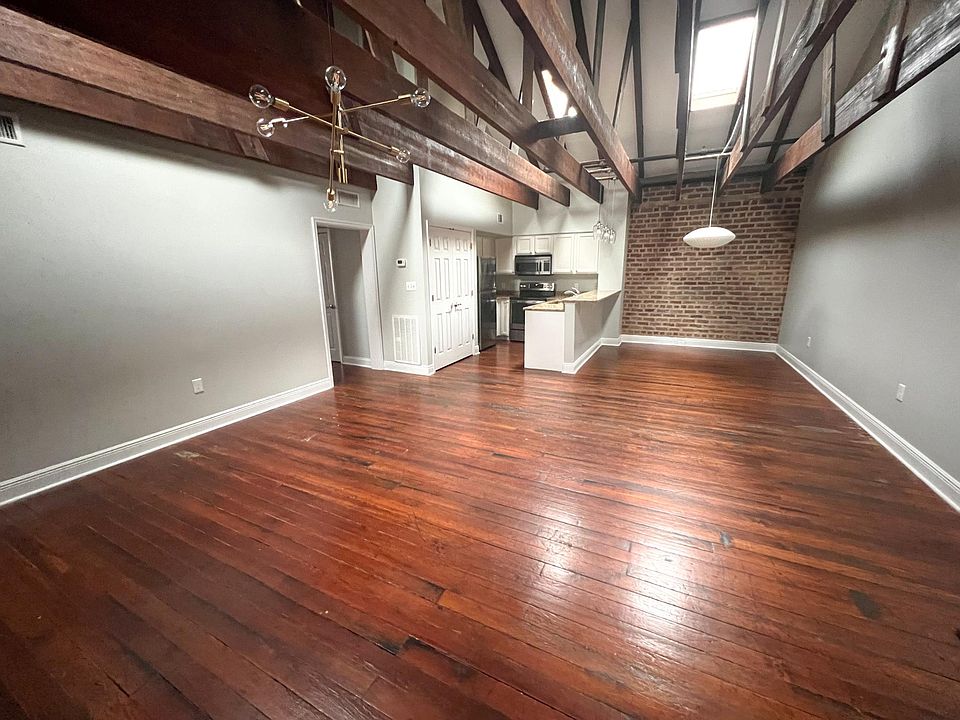 104 W Broughton St APT D, Savannah, GA 31401 Zillow