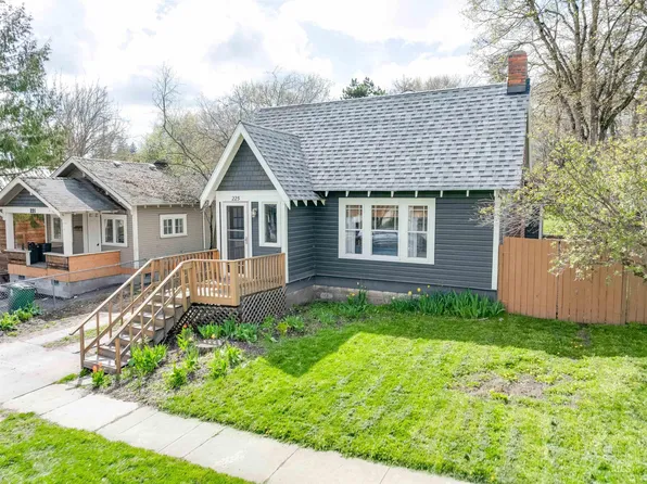 225 N Asbury St, Moscow, ID 83843