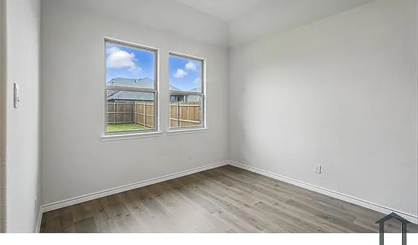 4198 Plateau Dr — Photo 10