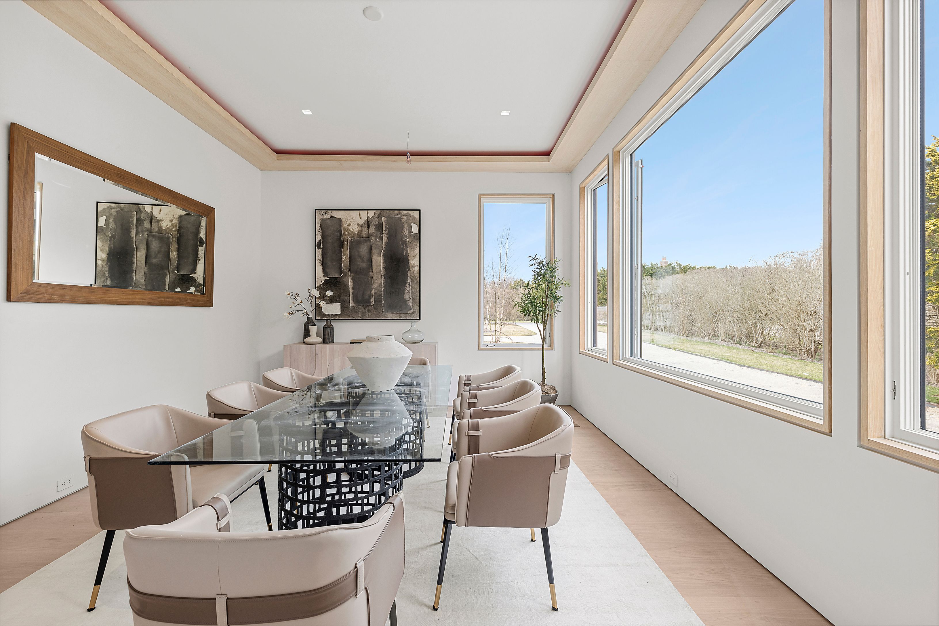 637 Halsey Ln, Bridgehampton, NY 11932 | Out East