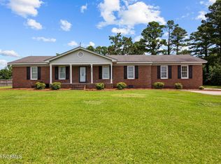 7062 Cherry Run Rd, Washington, NC 27889