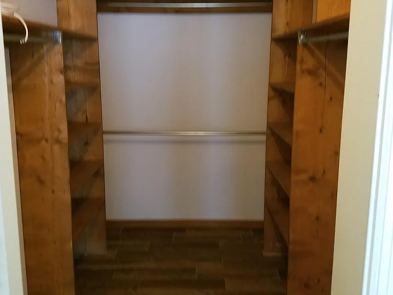 1807 Shadowlawn Dr — Photo 5