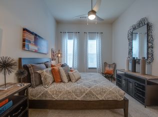 4100 Northern Cross Blvd APT 3303, Haltom City, TX 76137