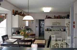 2nd image of 917 Sheffield Drive