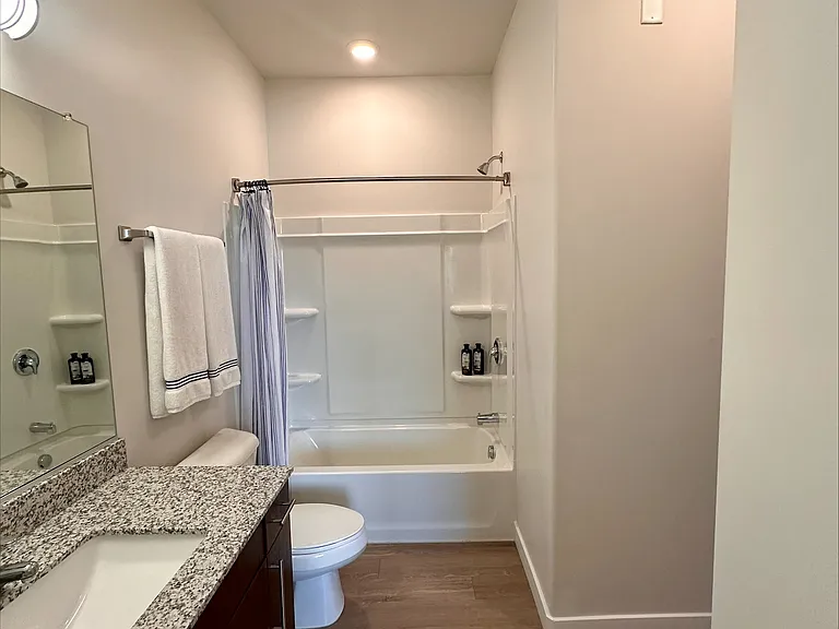 513 S 620 E — Photo 20