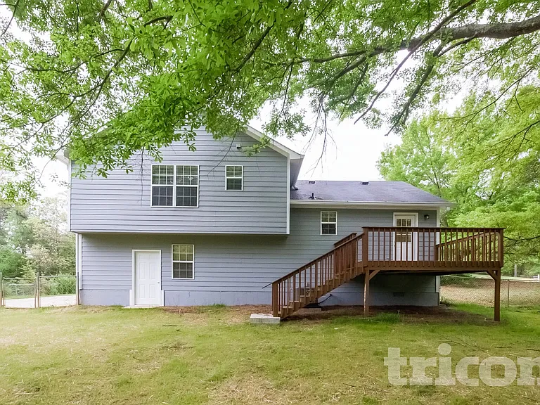 48 Halehaven Dr — Photo 13