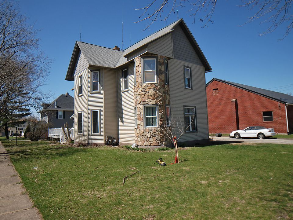 2nd image of 512 Howard St #1