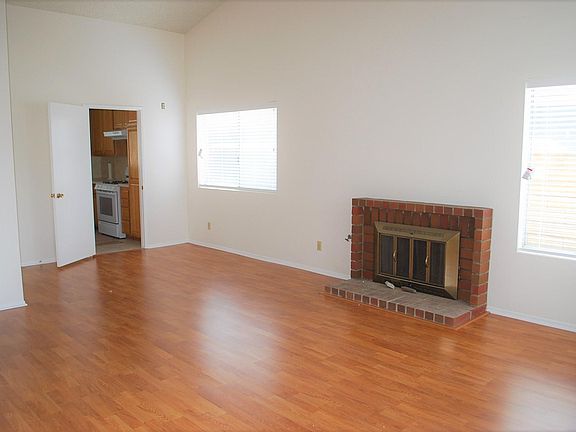 4th image of 6162 Calle Bodega