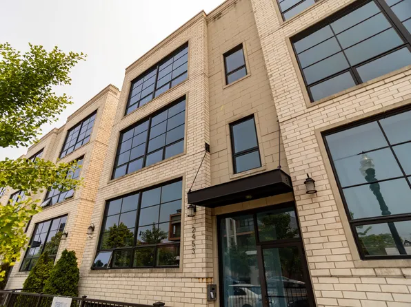 2453 W Irving Park Rd APT 1E, Chicago, IL 60618