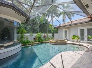 8800 Muirfield Dr, Naples, FL 34109