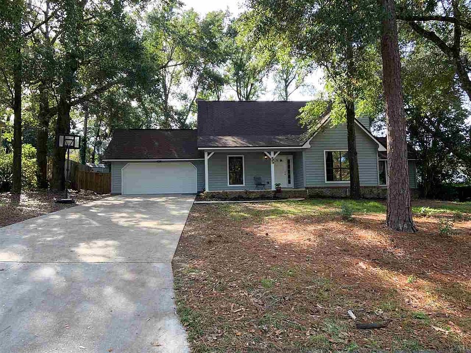 1st image of 4610 Baybrook Dr #1