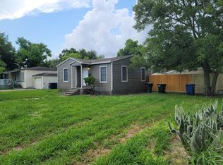 365 Adams Dr, Corpus Christi, TX 78415
