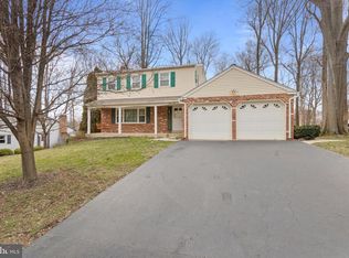 24 Morgan Rd, Aston, PA 19014