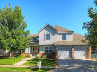 6853 Westwoods Cir, Arvada, CO 80007