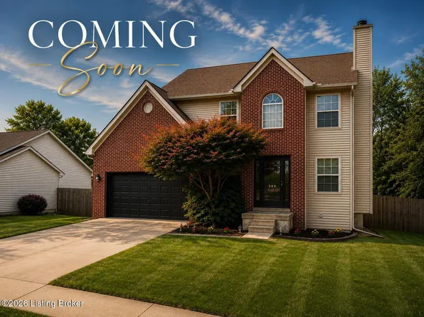 302 Woodland Lakes Dr, La Grange, KY 40031