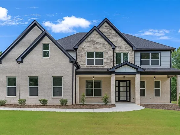 1465 Leach Dr, Lawrenceville, GA 30045